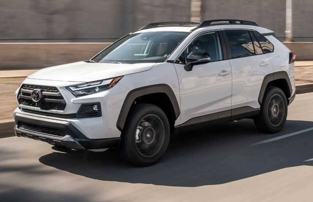 آغاز پیشفروش تویوتا RAV4 ADVENTURE PLUS با پلاک ملی از سوی آذریوردسال 1 001
